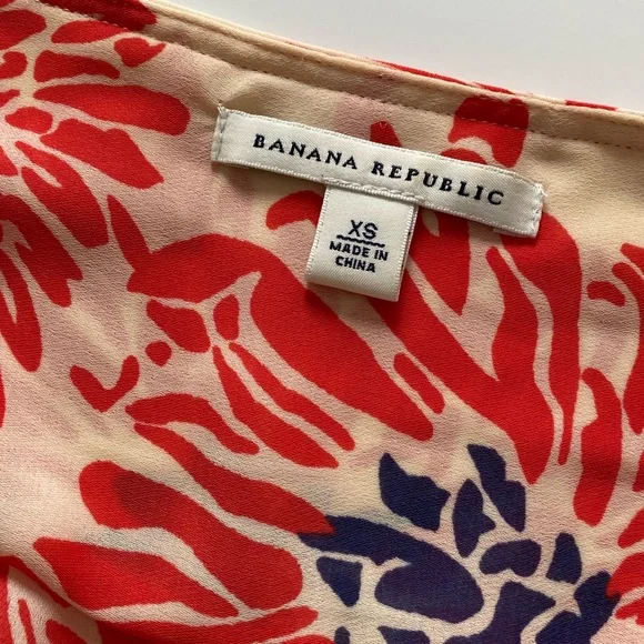 Banana Republic Floral Tunic - Picture 5 of 5